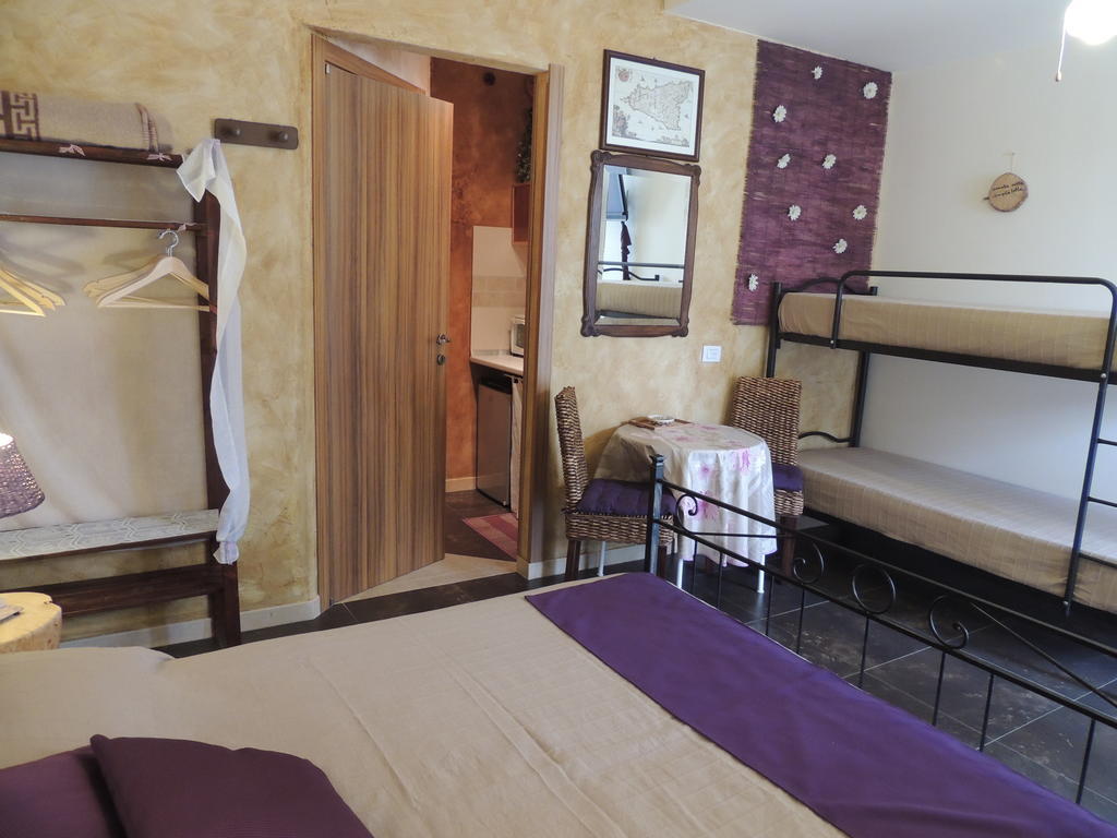 Monolocale L'Abbraccio Apartment Ragusa Ruang foto